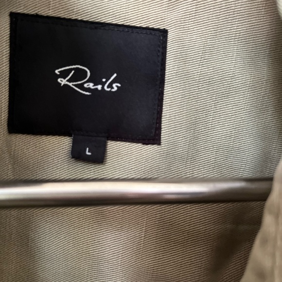 Rails Sparrow Safari Button-Up Linen Blend Shirt in Ochre (L) - Picture 3 of 8